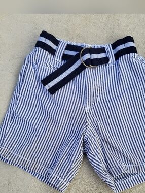 🚨3/$10 Striped Old Navy Shorts